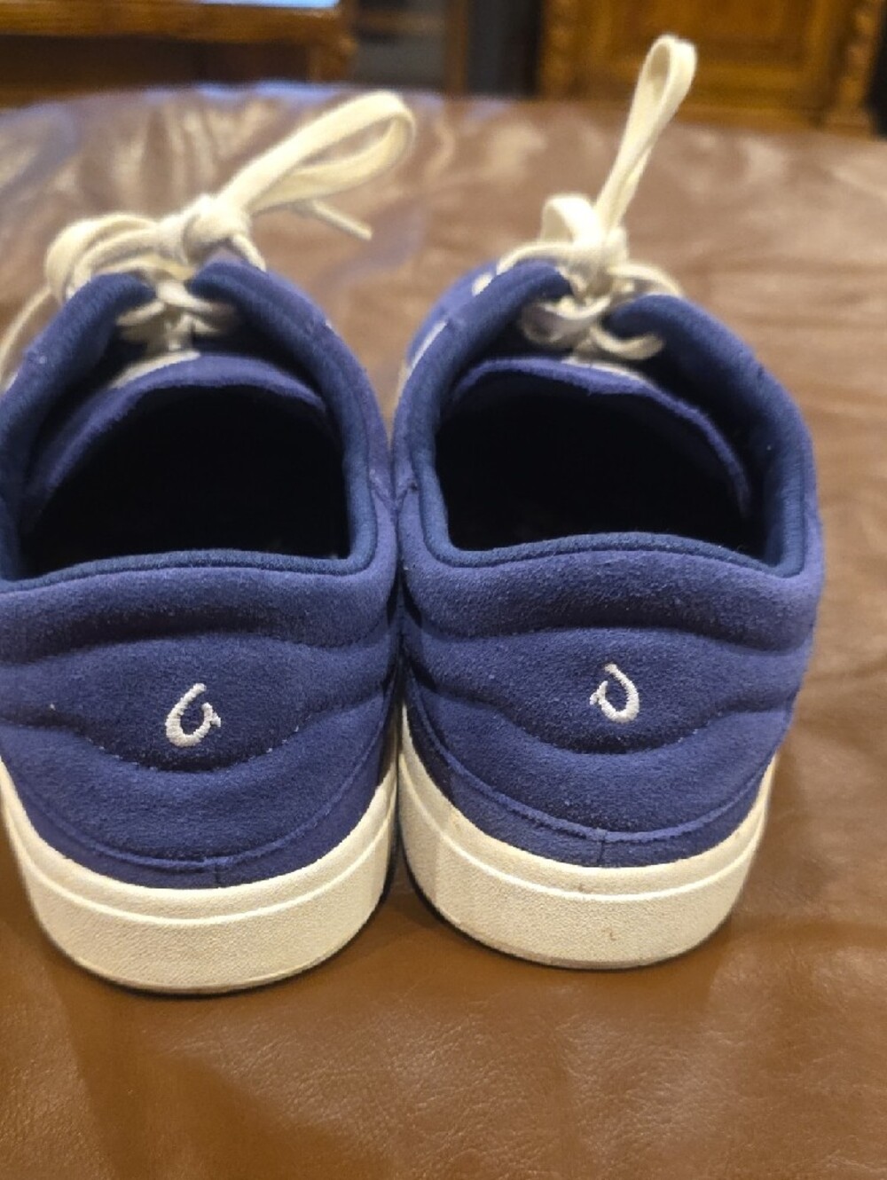 OluKai Womens Ha'upu Navy/White Suede Sneakers Sz 8/38 - Picture 5 of 8